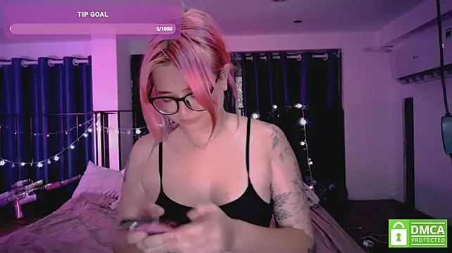 candy_lina stripchat live cam model