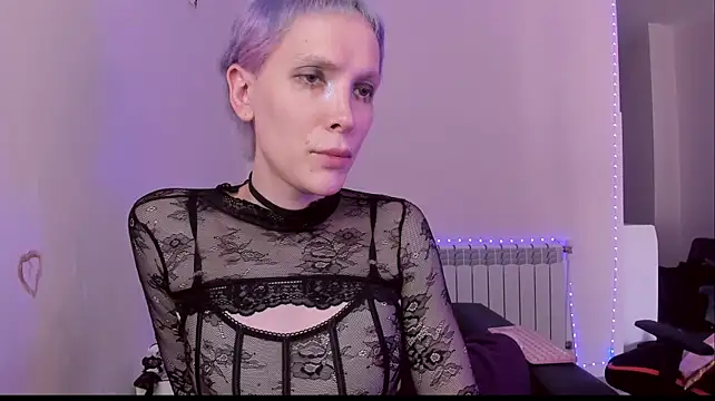 Lyricca stripchat live cam model