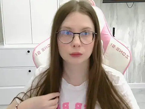 Elvirada stripchat live cam model