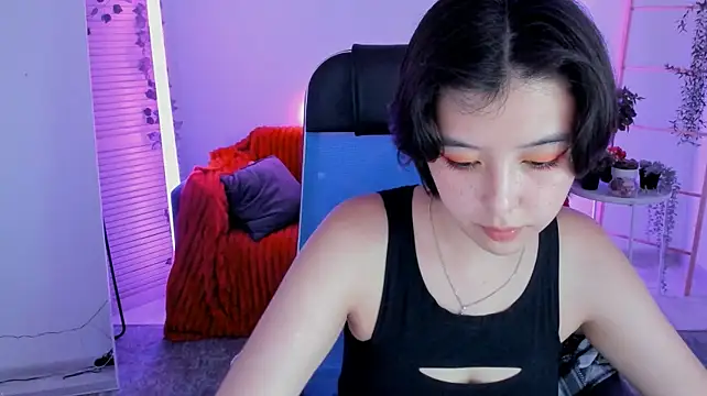 SirenMystiq stripchat live cam model