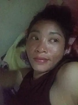 Hily_wet stripchat live cam model
