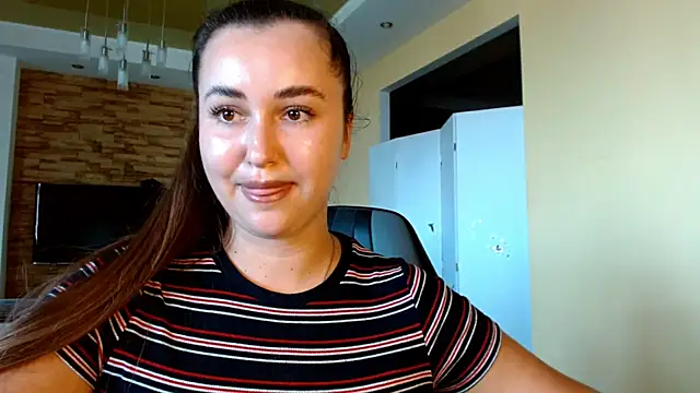 ElizabethJam stripchat live cam model