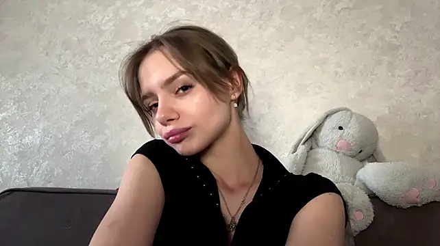 RethaBasich stripchat live cam model
