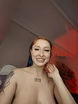 Bennuluspeach_ stripchat live cam model