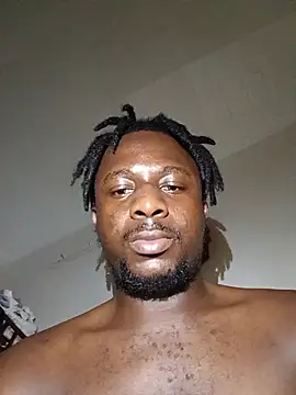 Topbouyy stripchat live cam model