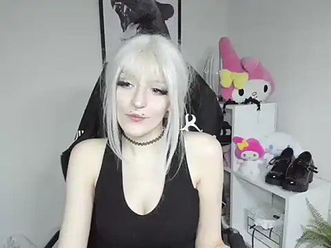 NikaDream stripchat live cam model