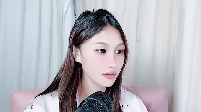 xiaolaopo8 stripchat live cam model
