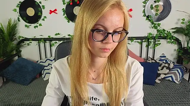 StacyBlakey stripchat live cam model