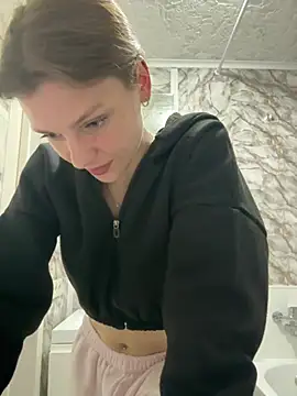 ValenciaShock stripchat live cam model