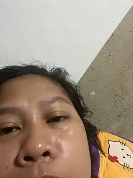 Pilipinalyn23 stripchat live cam model