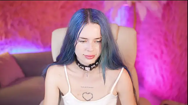 ElisWild stripchat live cam model