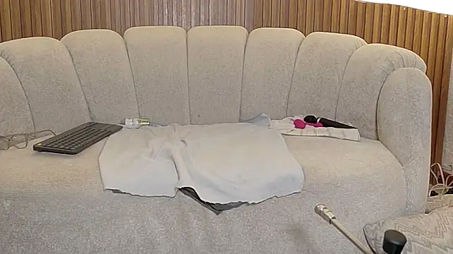 anellejones stripchat live cam model