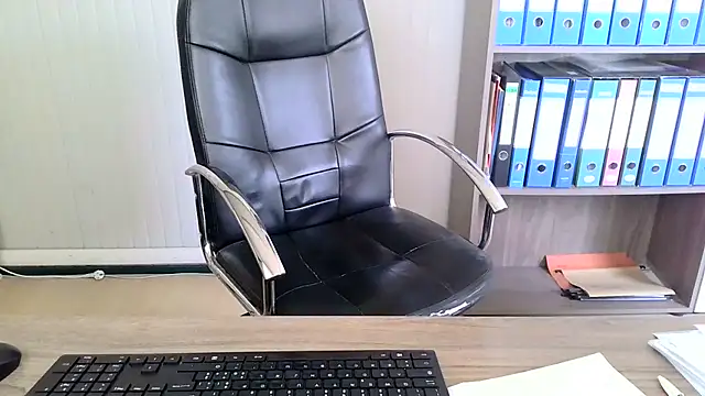 Evasionee stripchat live cam model