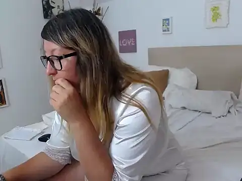 OlgaPavlova stripchat live cam model