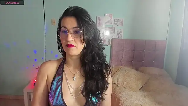 talia_mystic stripchat live cam model