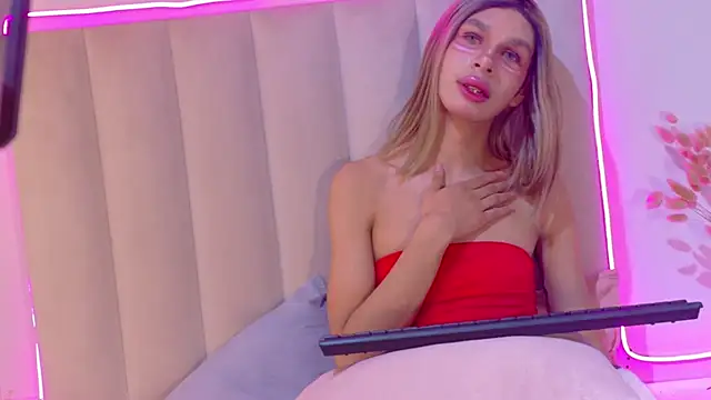 Nano_Kawaii stripchat live cam model