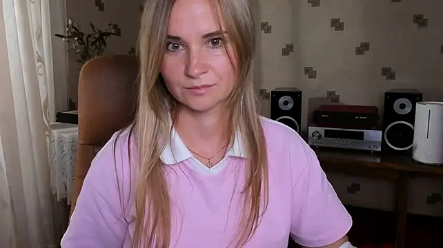 Light_the_Spark stripchat live cam model