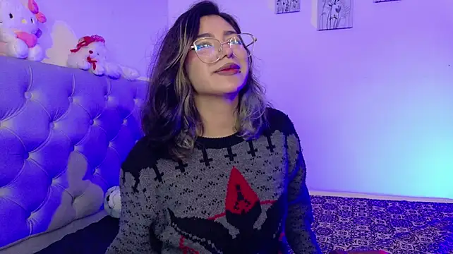 Alejaa_storm stripchat live cam model