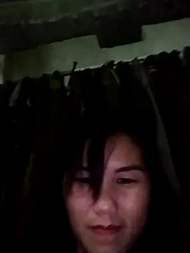 Qing-201 stripchat live cam model