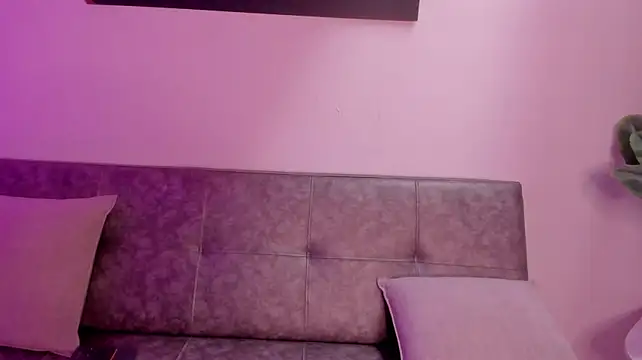 Helen_Ivy stripchat live cam model
