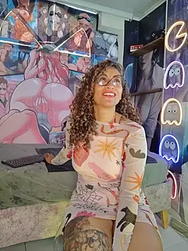 Monera_Bronze stripchat live cam model