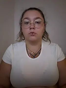 _maracr19_ stripchat live cam model