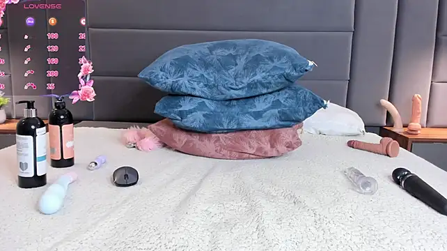 LiahRossii stripchat live cam model