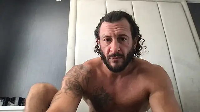Magic_Mike_666 stripchat live cam model