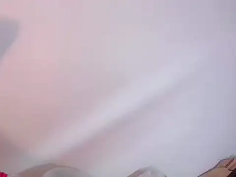 versatile_mia stripchat live cam model