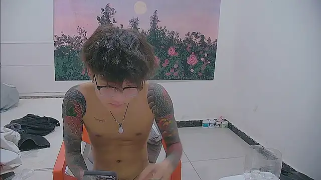 KK-cuteboy stripchat live cam model
