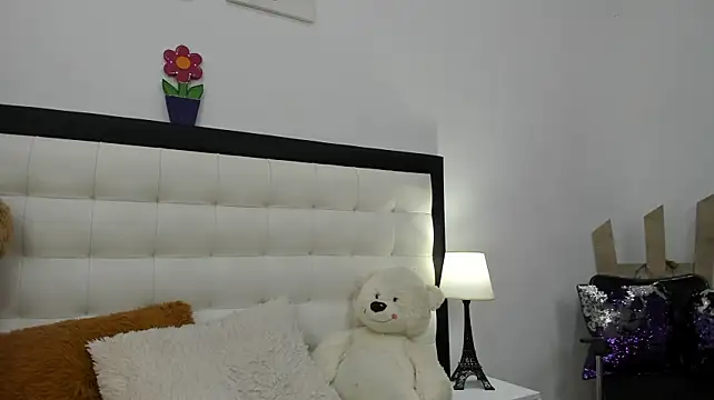 Celeste_71 stripchat live cam model