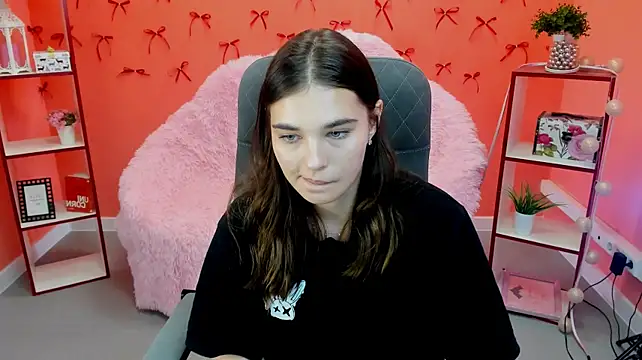 KristinaFairfax stripchat live cam model