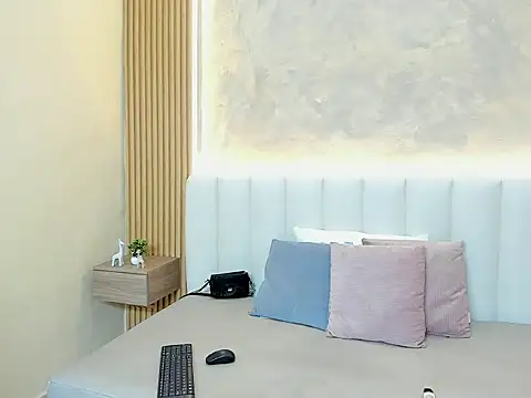 angeli_loy stripchat live cam model
