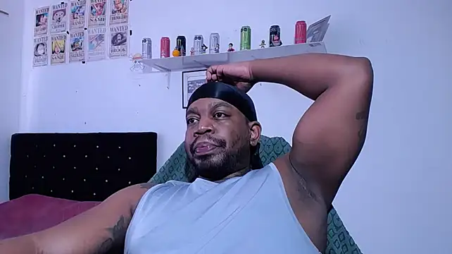 leandrohurtado69 stripchat live cam model