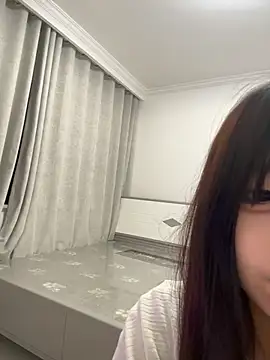 xiaojingzi66 stripchat live cam model