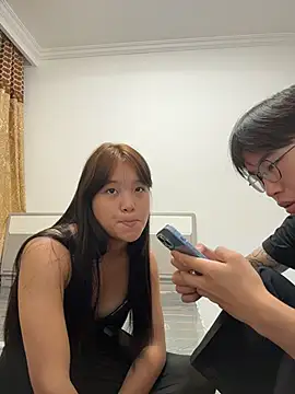 xiaoshuai2660 stripchat live cam model