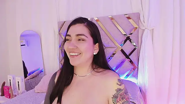 KathiaJenner stripchat live cam model