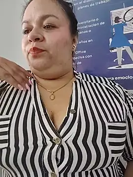 Charlott-1 stripchat live cam model