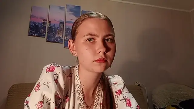 AnnettaHosaka stripchat live cam model