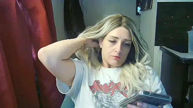 cutiekayls stripchat live cam model