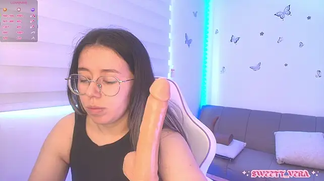 sweettvera stripchat live cam model