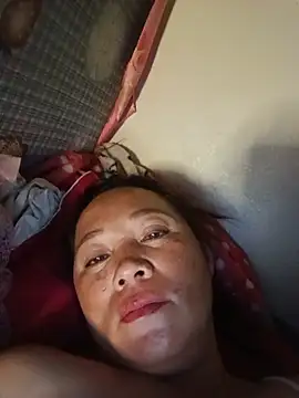 Jooj- stripchat live cam model