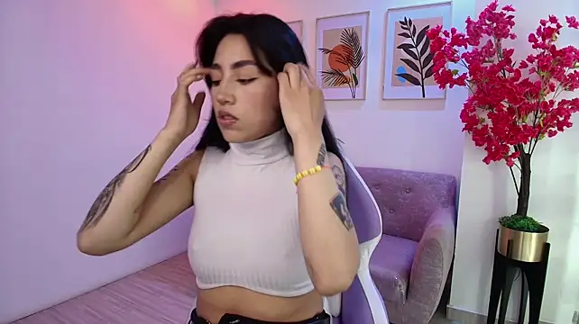Rainy_doll stripchat live cam model