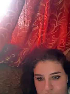 MandarinkaKiss21 stripchat live cam model