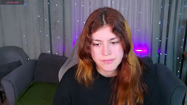 MySteisha stripchat live cam model