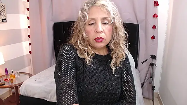 Afrodita_sg stripchat live cam model