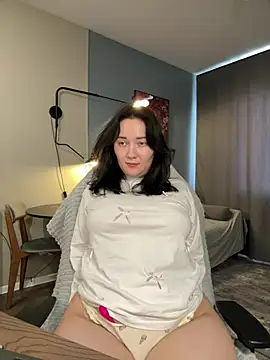 Kiss_My_Body stripchat live cam model