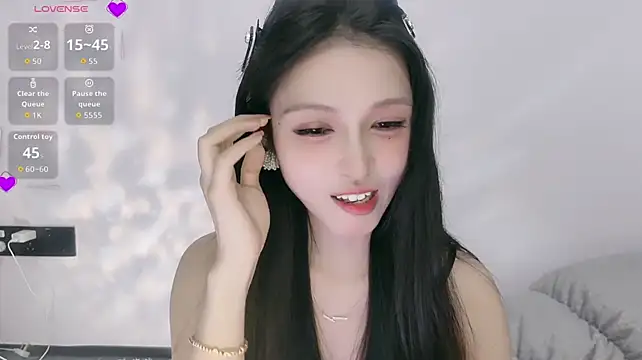 lulu-789 stripchat live cam model