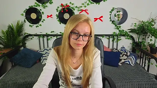 StacyBlakey stripchat live cam model