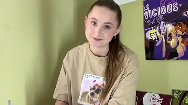 NovellaLabrode stripchat live cam model